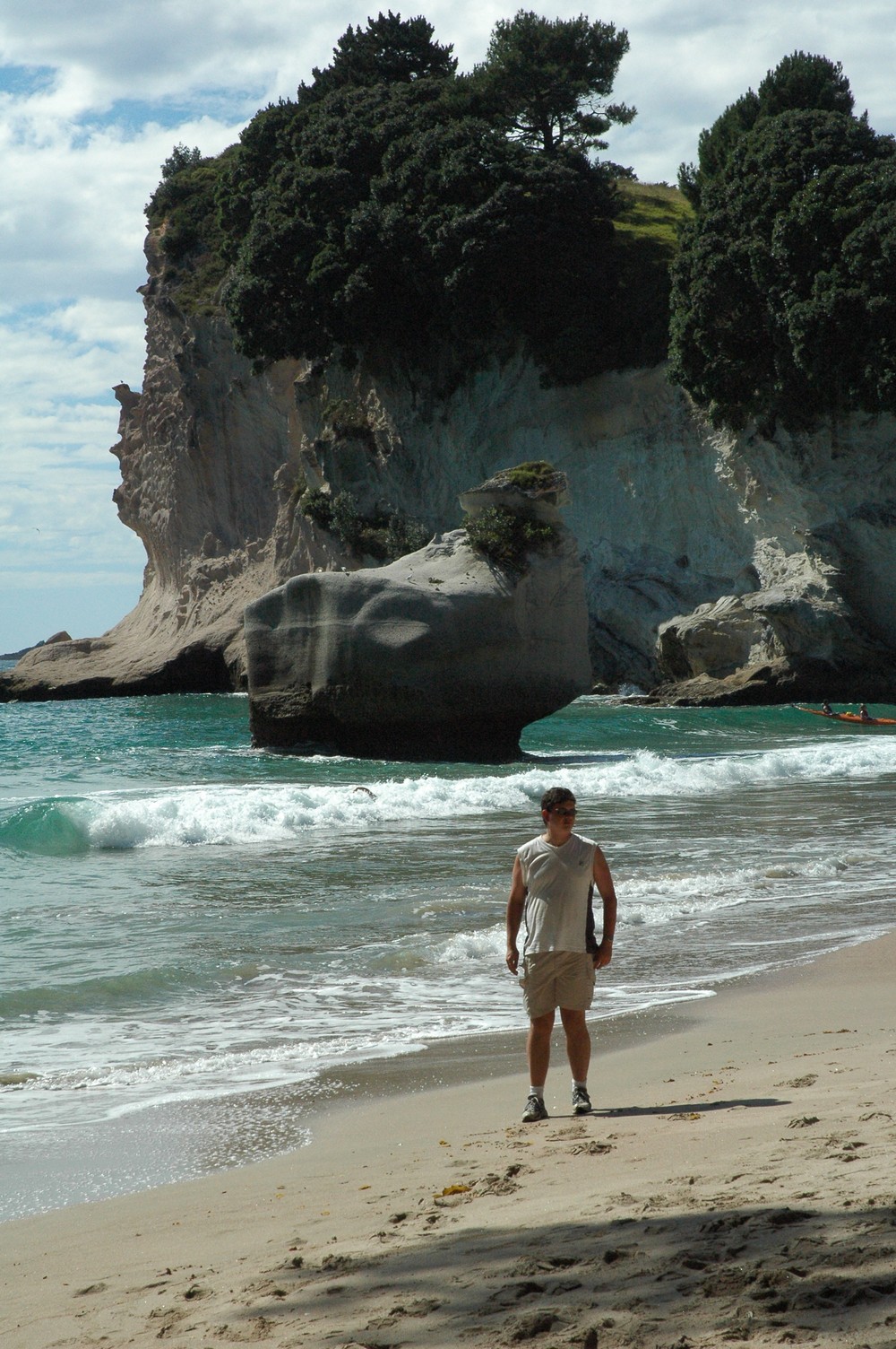 444   06 02   Coromandel   Cathedral Cove